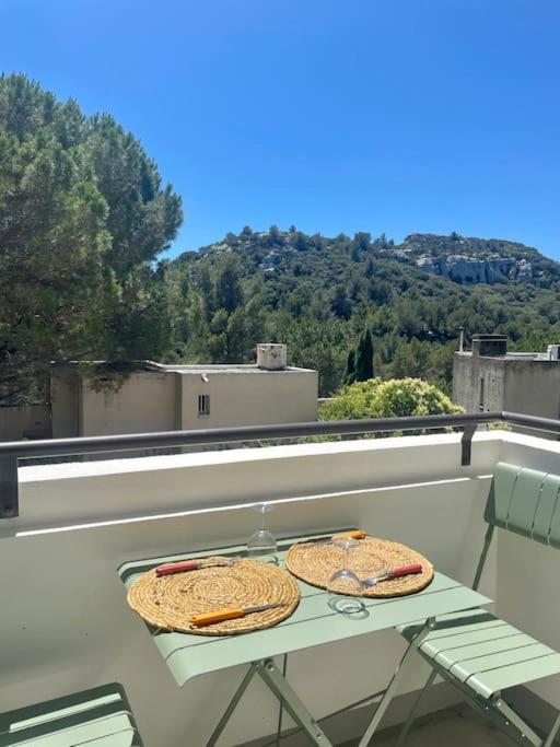דירות "Lou Mes" Les Baux Balcon מראה חיצוני תמונה